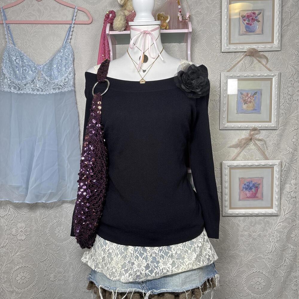 vintage fitted grunge off the shoulder floral blouse